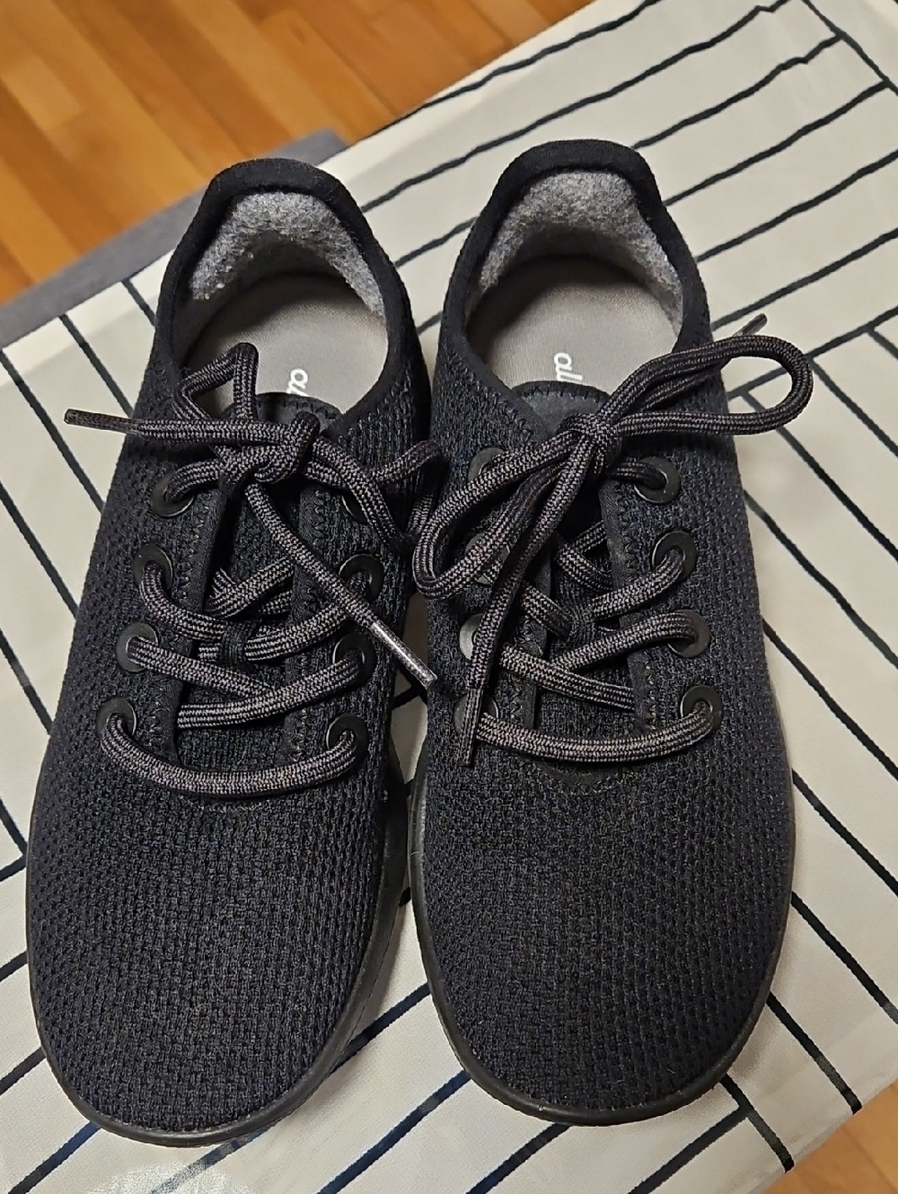 allbirds Women's Black Knit Lace-Up Athletic Sneakers